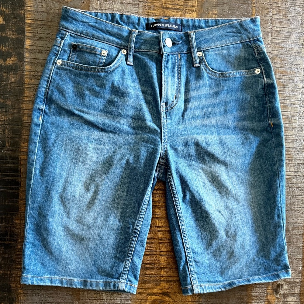🩳Women’s Calvin Klein Jeans Bermuda Blue Denim Shorts Size 4